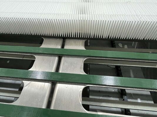 Γραμμή παραγωγής φίλτρων Mini HEPA με σταθερή δομή υψηλής ακρίβειας, ελεγχόμενη από PLC, υποστηρίζοντας πολλαπλά μεγέθη και τύπους φίλτρων