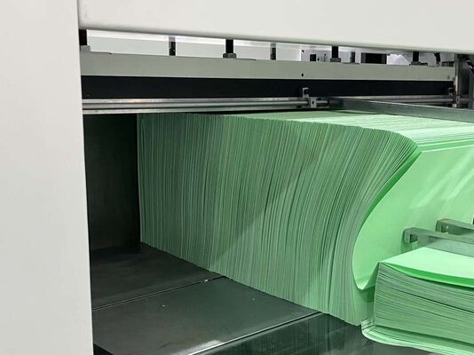 Σχεδιασμένο με ακρίβεια για βελτιωμένη ανθεκτικότητα Σύστημα πτύχωσης με ύψος πτυχώσεων 300mm για παραγωγή μεγάλης κλίμακας